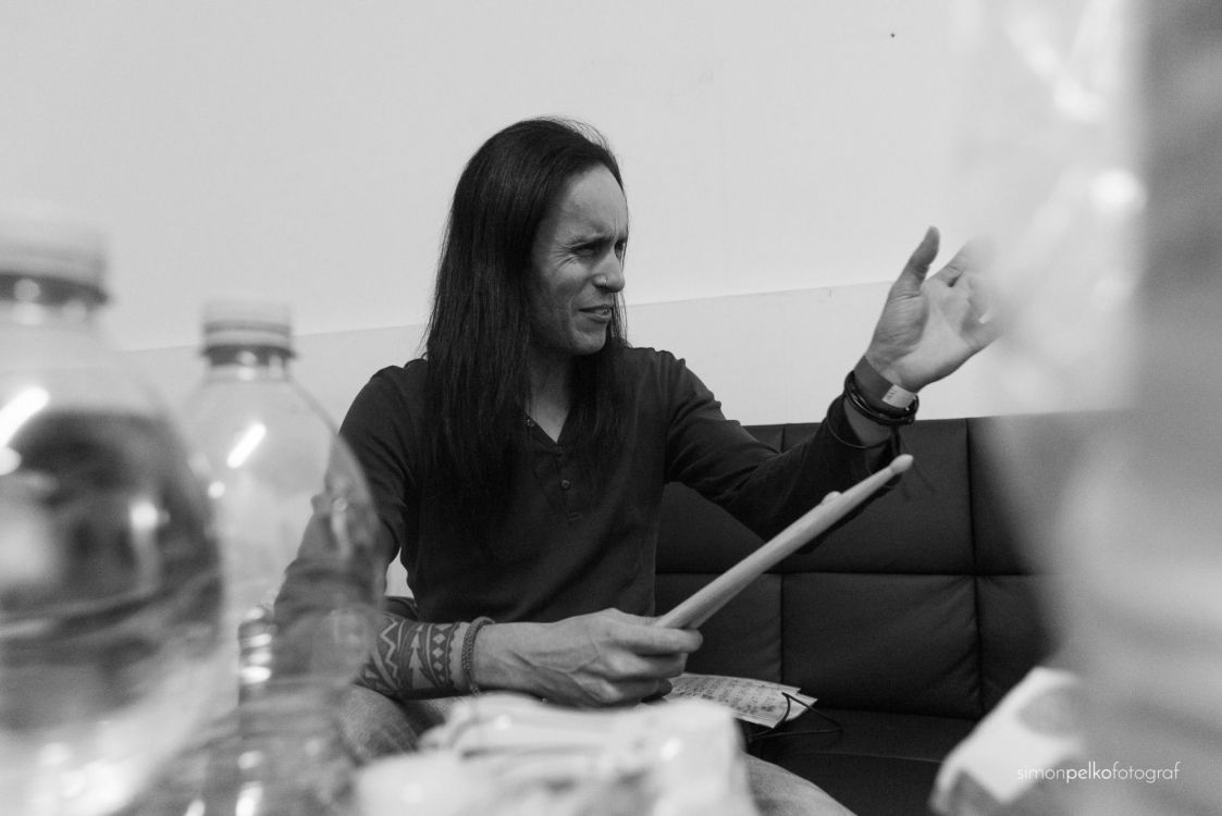 Frau, Schwarz Und Weiß, Wei, Schwarz, Mädchen. Wallpaper in 2000x1335 Resolution