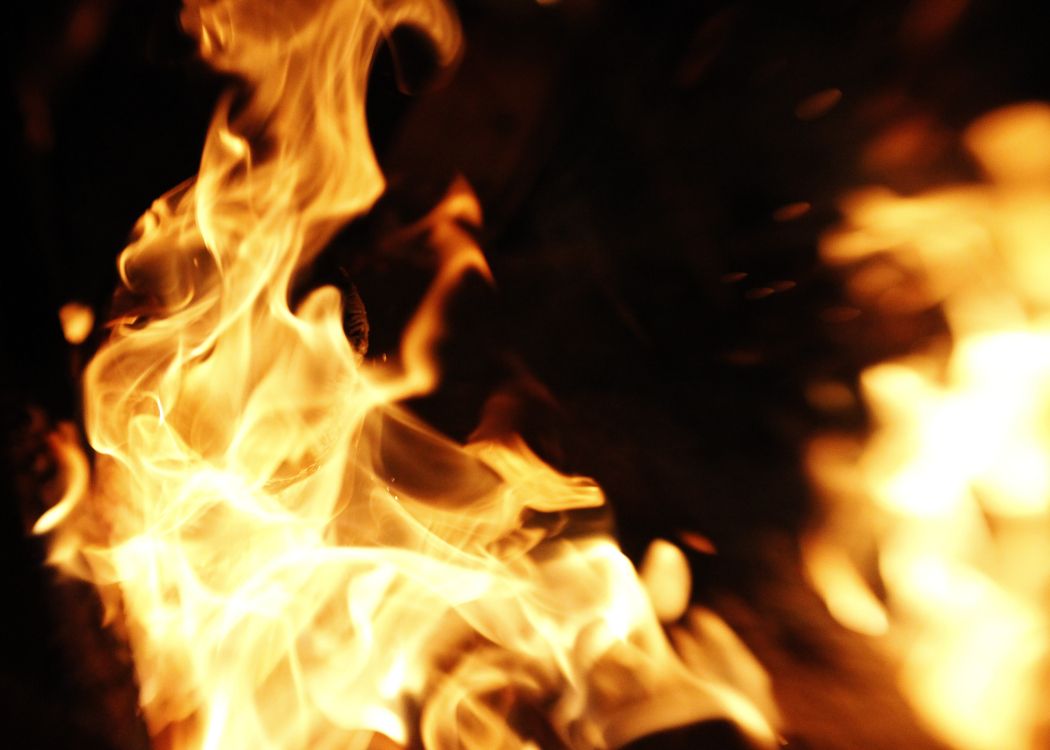 Feuer in Nahaufnahmen. Wallpaper in 4200x3000 Resolution