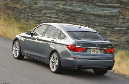 Image gray mercedes benz c class on road during daytime