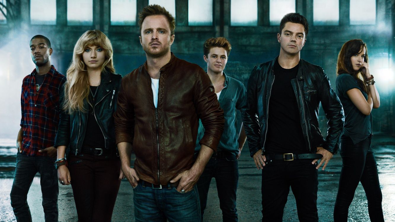 Homme en Blouson de Cuir Noir Debout à Côté de L'homme en Blouson de Cuir Noir. Wallpaper in 2560x1440 Resolution