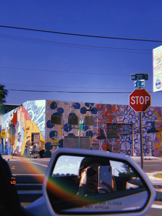 Miami, Stoppschild, Car, Fenster, Kfz-Spiegel. Wallpaper in 3024x4032 Resolution