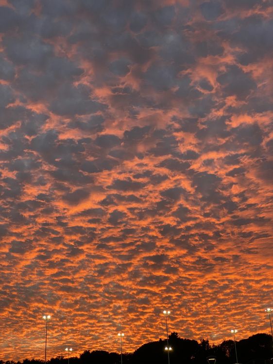 Cloud, Orange, Sonnenuntergang, Afterglow, Bernstein. Wallpaper in 1536x2048 Resolution