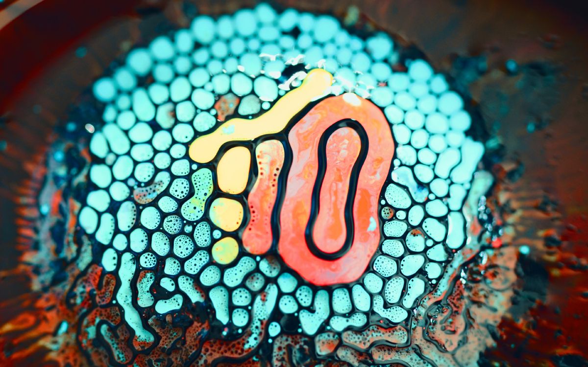 Piedra en Forma de Corazón Azul y Marrón. Wallpaper in 3840x2400 Resolution