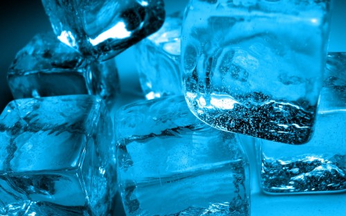 Image close up photo of ice cubes