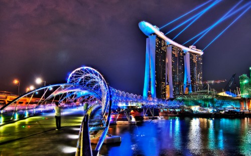 Image blue and white lighted ferris wheel