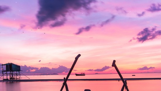 Image ship, boat, smartphone, apples, cloud