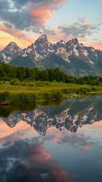 Grand Teton National Park, Grand Teton, Domgruppe, Einsamkeit am See, Schwabacher Landung. Wallpaper in 1080x1920 Resolution