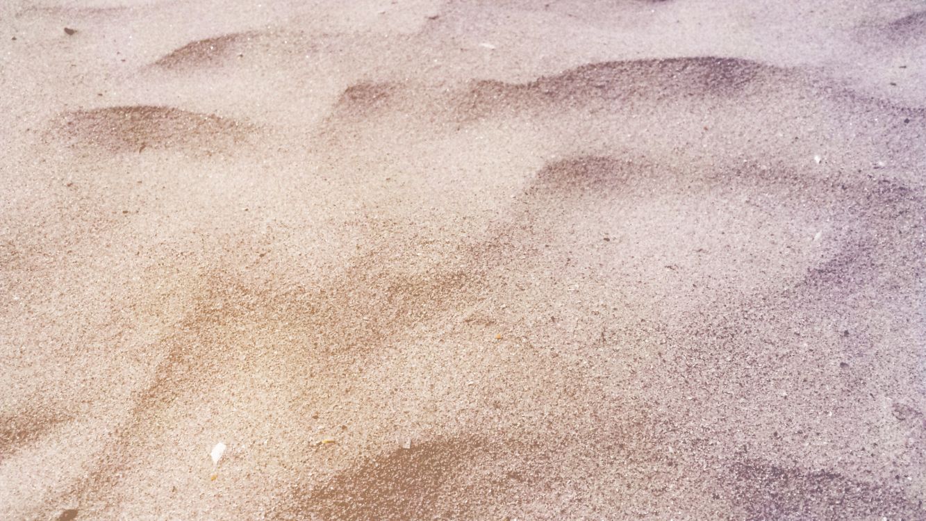 Brown Sand With White Sand. Wallpaper in 2560x1440 Resolution