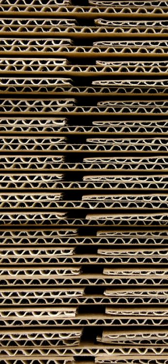 Karton Wellig Gewellt, Papier, Box, Werkstoffeigenschaften, Symmetrie. Wallpaper in 1080x2340 Resolution