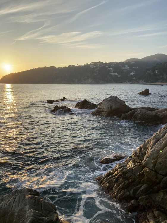 Mer, Eau, Côte, Rock, Banque. Wallpaper in 1536x2048 Resolution