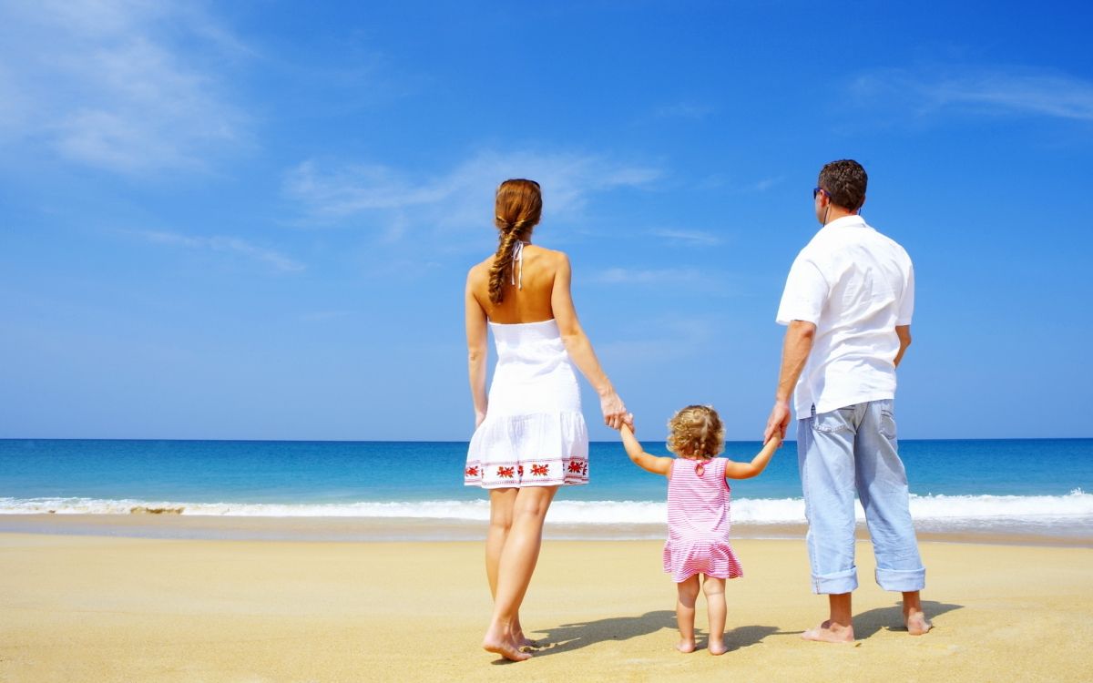 Familie, Urlaub, Reise, Menschen, Strand. Wallpaper in 1920x1200 Resolution