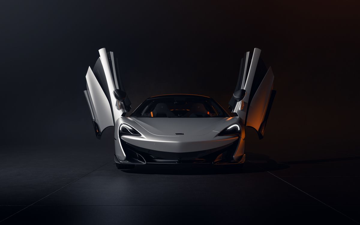 Lamborghini Aventador Blanche et Orange. Wallpaper in 2048x1280 Resolution