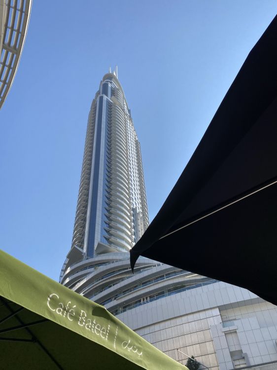 Wolkenkratzer, Blau, Tageszeit, Architektur, Tower. Wallpaper in 1536x2048 Resolution