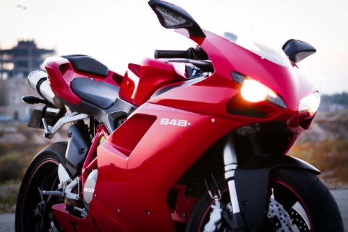 Image red and black sports bike