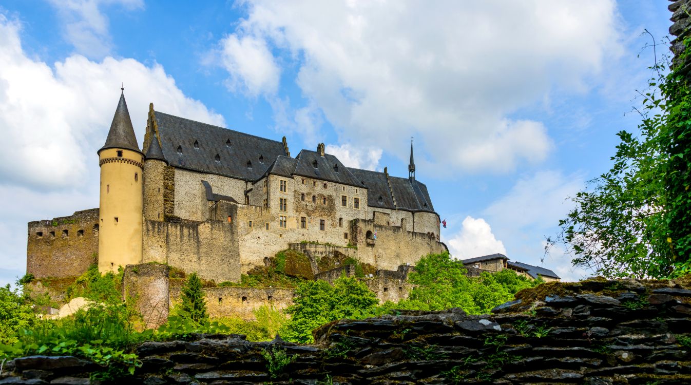 城堡, 中世纪建筑风格, 防御工事, 天空, 城市 壁纸 5000x2785 允许