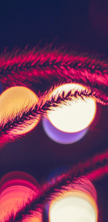 Image red and white round lights