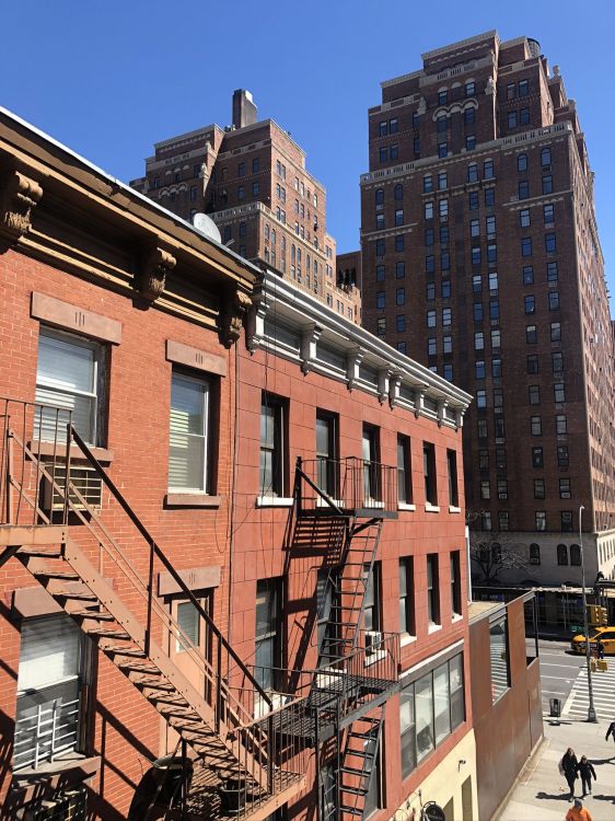 la Ciudad de Nueva York, Ventana, Barrio, Fachada, Edificio. Wallpaper in 1536x2048 Resolution