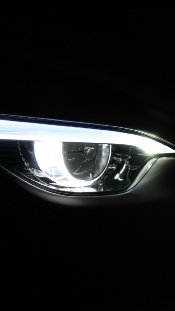 Image purple and black car tail light