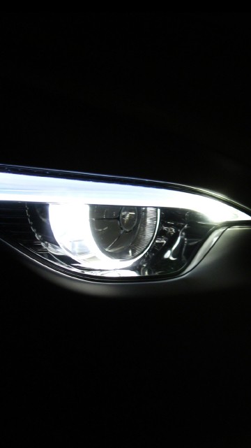 Image purple and black car tail light