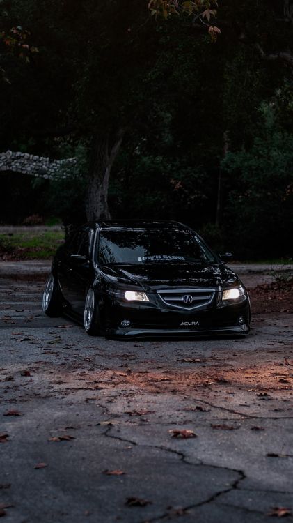 Réflexion, Voiture de Taille Moyenne, Voiture Compacte, Pneu, Roue. Wallpaper in 1080x1920 Resolution