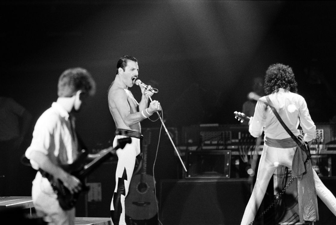 Freddie Mercury, Queen, Leistung, Unterhaltung, Musik. Wallpaper in 5191x3477 Resolution