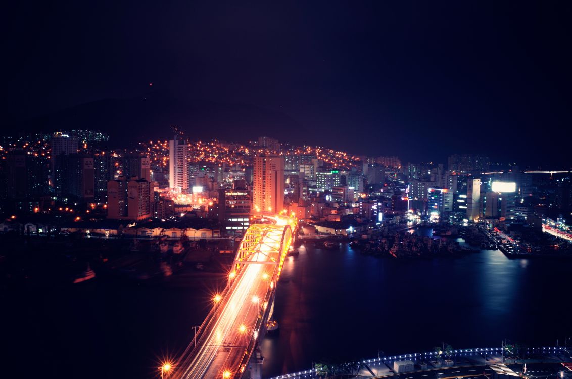 Horizon de la Ville Pendant la Nuit. Wallpaper in 4623x3062 Resolution