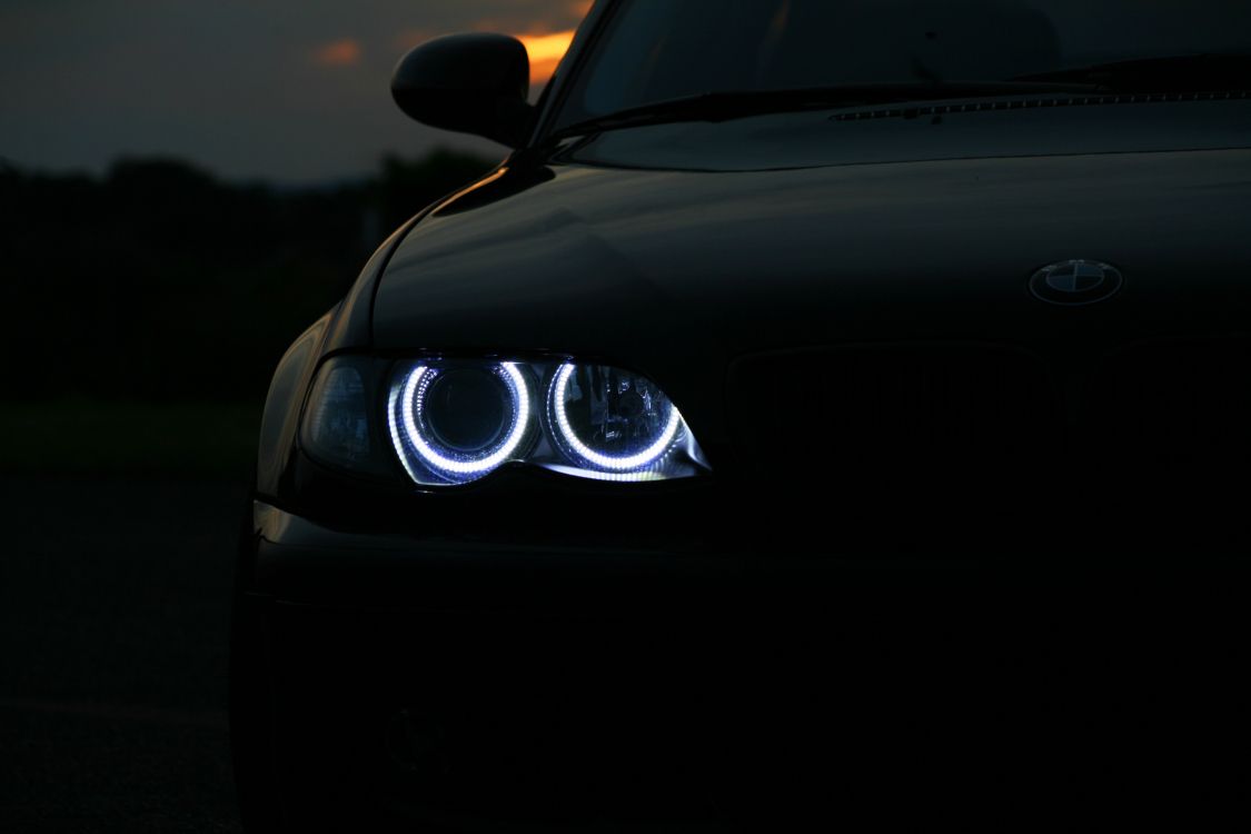 Negro Bmw m 3 Coupe. Wallpaper in 2496x1664 Resolution