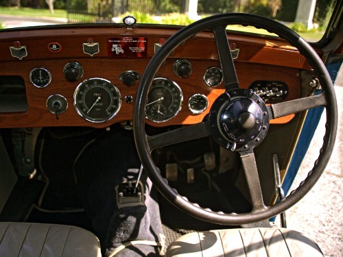 Image brown and black steering wheel