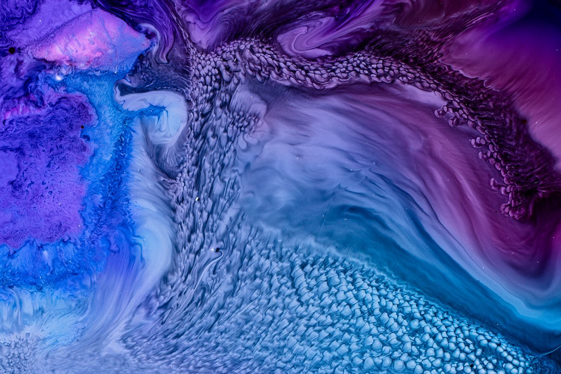 Arena Marrón Con Agua Durante el Día. Wallpaper in 3840x2562 Resolution