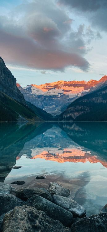 Lake Louise, See, Bergkette, Natur, Wasser. Wallpaper in 1080x2340 Resolution