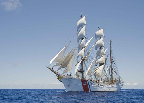 Image white sail boat on sea during daytime