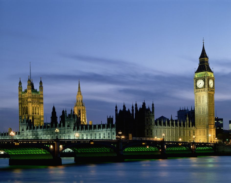 Big Ben London During Night Time. Wallpaper in 3536x2805 Resolution