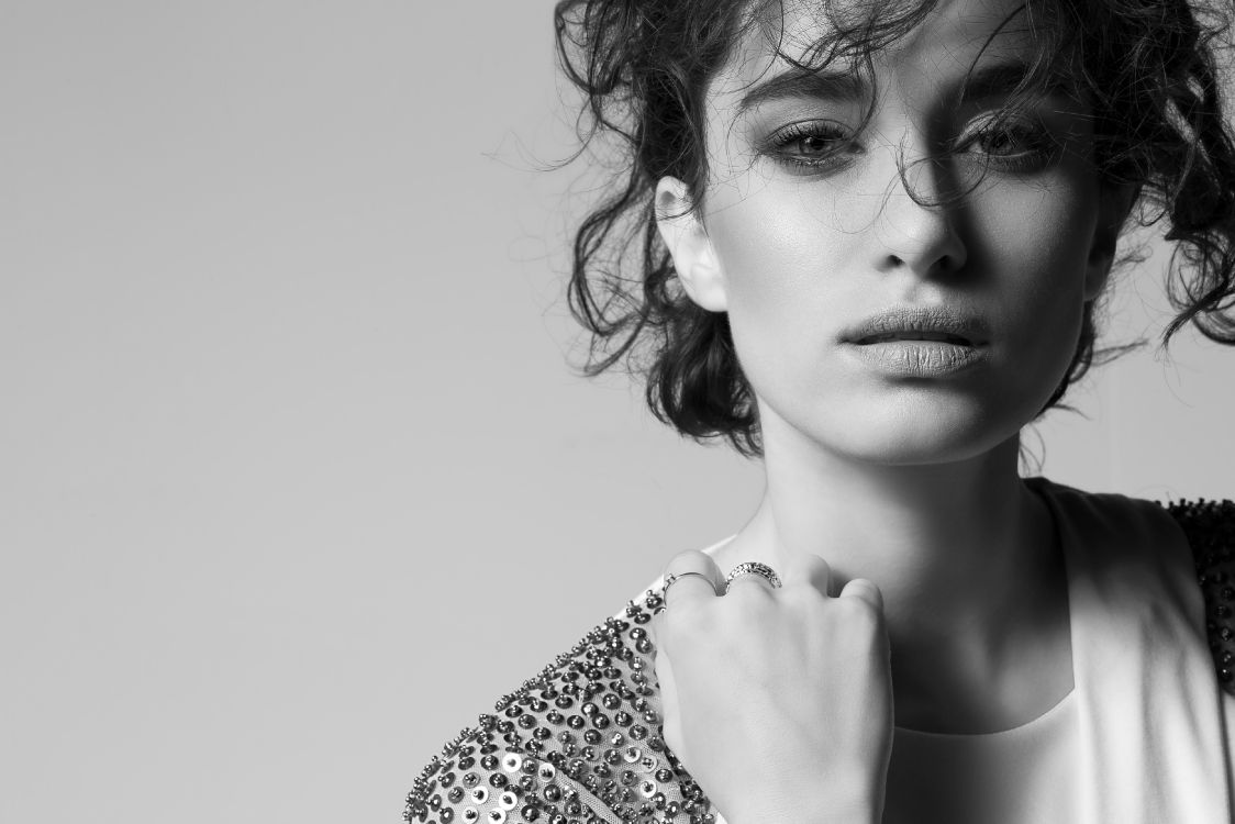 Hande Doandemir, Actor, Cabello, Belleza, Piel. Wallpaper in 4000x2667 Resolution