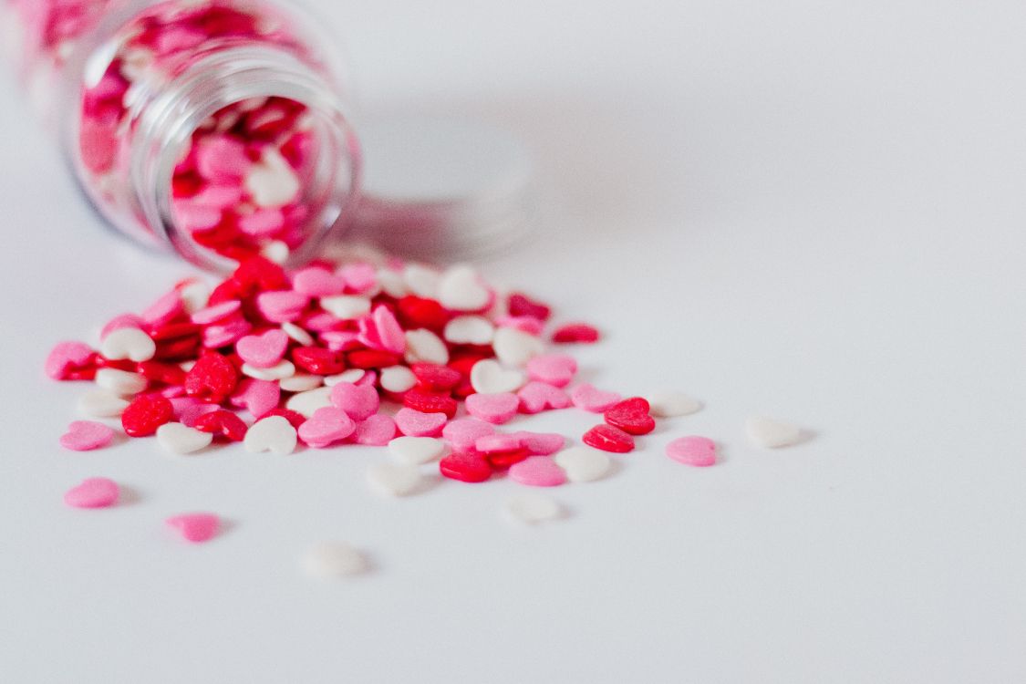 le Jour de Valentines, Pink, Sprinkles, Bonbon, Confetti. Wallpaper in 4752x3168 Resolution