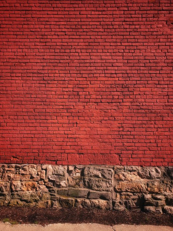 Mur de Briques Rouges Avec Des Blocs de Béton Gris. Wallpaper in 2933x3910 Resolution