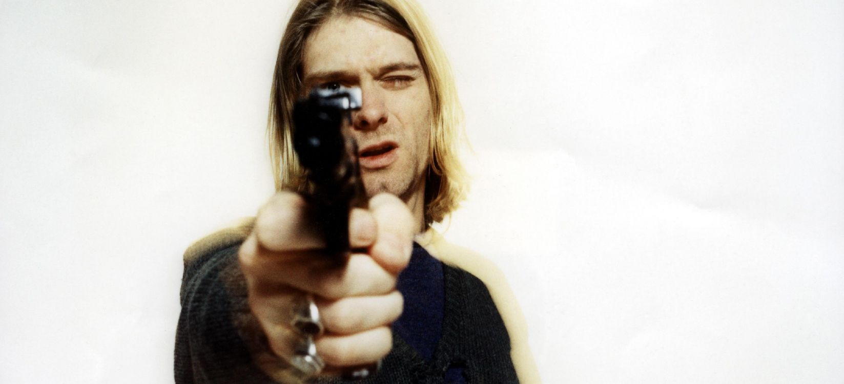 Nirvana, Grunge, Doigt, Main, Les Cheveux Longs. Wallpaper in 2884x1313 Resolution