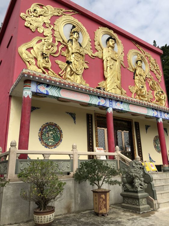 Tempel, Blumentopf, Wahrzeichen, Skulptur, Zimmerpflanze. Wallpaper in 1536x2048 Resolution