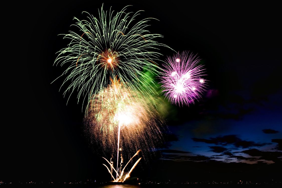 Feuerwerk, Veranstaltung, Festival, Unabhängigkeitstag, Öffentliche Veranstaltung. Wallpaper in 3888x2592 Resolution