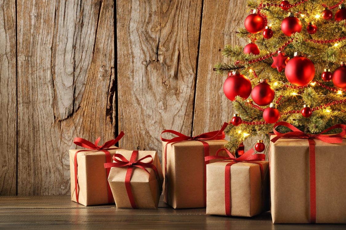 圣诞节那天, 礼物, 圣诞节的装饰品, 礼品包装, 新的一年 壁纸 5760x3840 允许