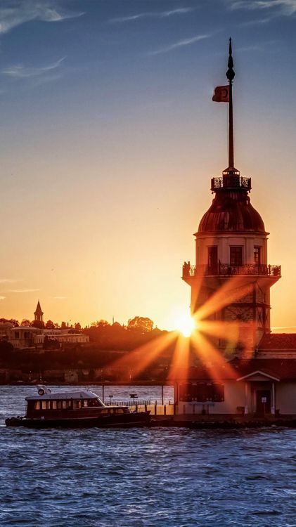 Coolpad, Coolpad Mega 2.5D, Tour Des Jeunes Filles, Sainte-Sophie, Tour de Galata. Wallpaper in 1080x1920 Resolution