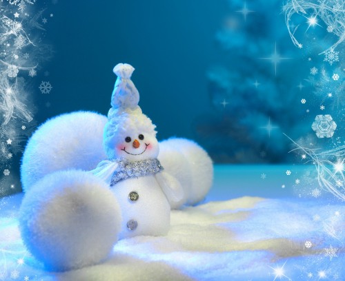 Image white snowman with white string lights