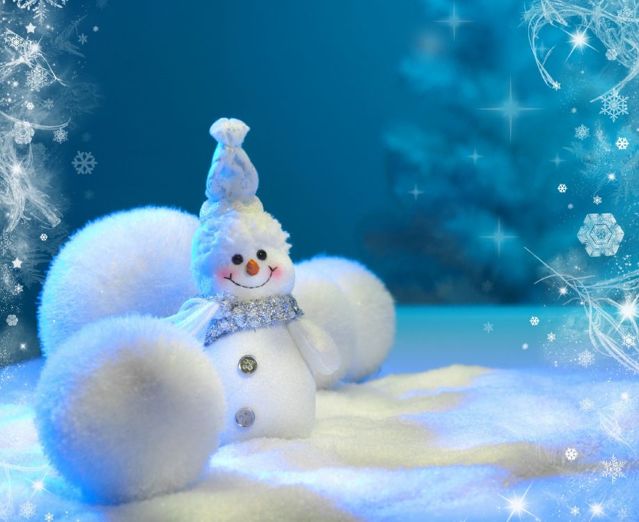 Bonhomme de Neige Blanc Avec Des Guirlandes Lumineuses Blanches. Wallpaper in 3000x2450 Resolution
