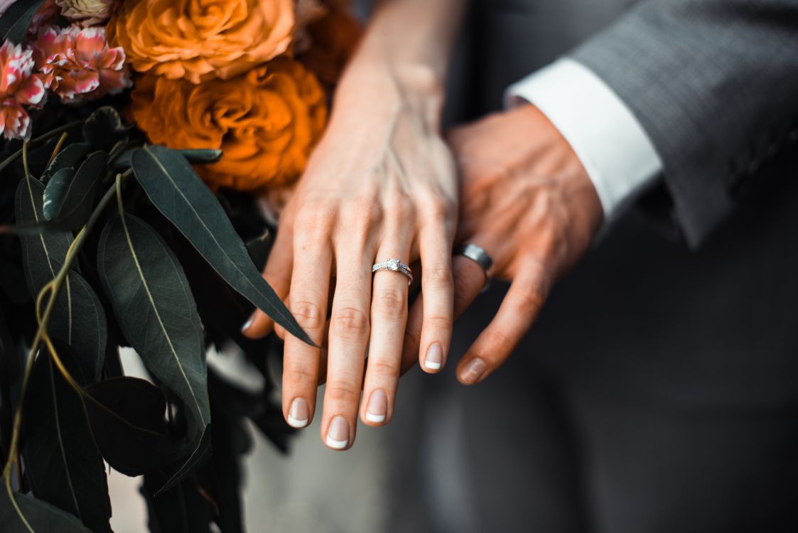 结婚戒指, 订婚戒指, 订婚, 手, 黄色的 壁纸 6016x4016 允许