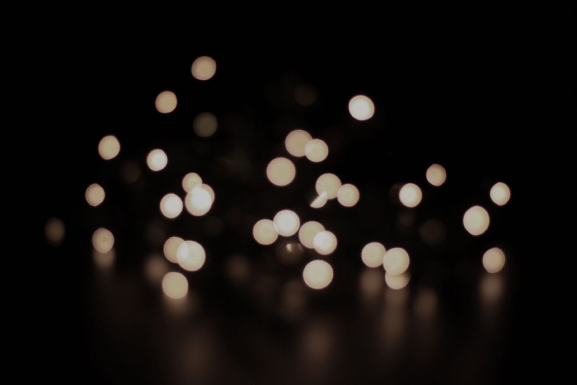 Luces Bokeh Blancas y Amarillas. Wallpaper in 3500x2333 Resolution