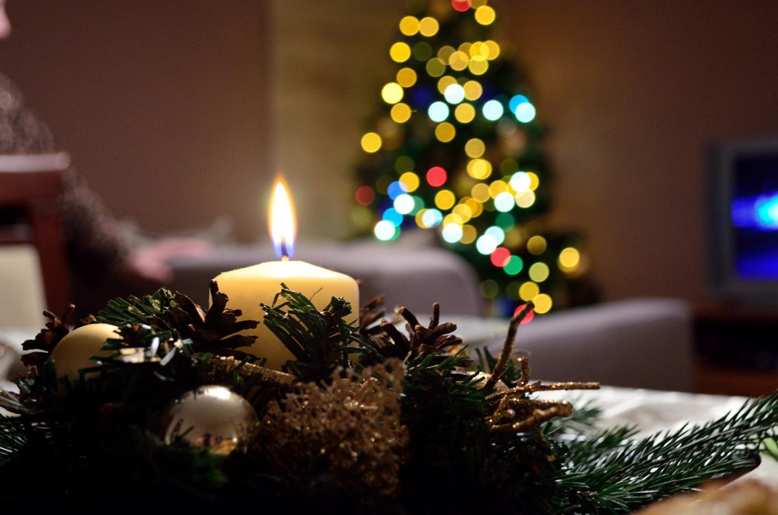 Luces de Navidad, Adorno de Navidad, El Día De Navidad, Nochevieja, Navidad. Wallpaper in 2560x1695 Resolution