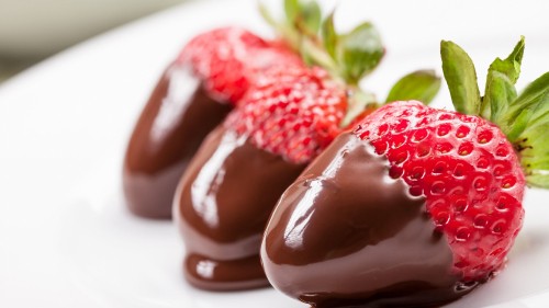 Image strawberry on white ceramic plate