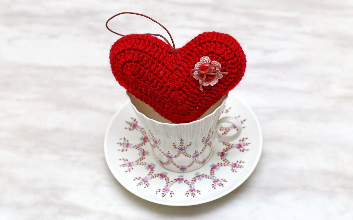 Cup, Heart, Crochet, Day, Sweetness. Wallpaper in 2560x1600 Resolution