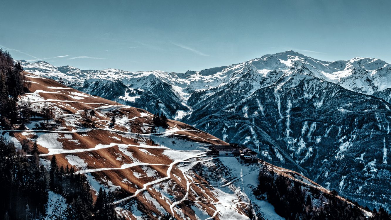 Bergigen Landschaftsformen, Bergkette, Grat, Winter, Alpen. Wallpaper in 5604x3153 Resolution