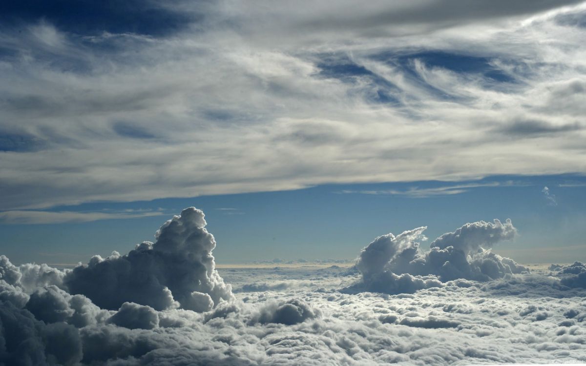 Weiße Wolken Unter Blauem Himmel Tagsüber. Wallpaper in 2880x1800 Resolution