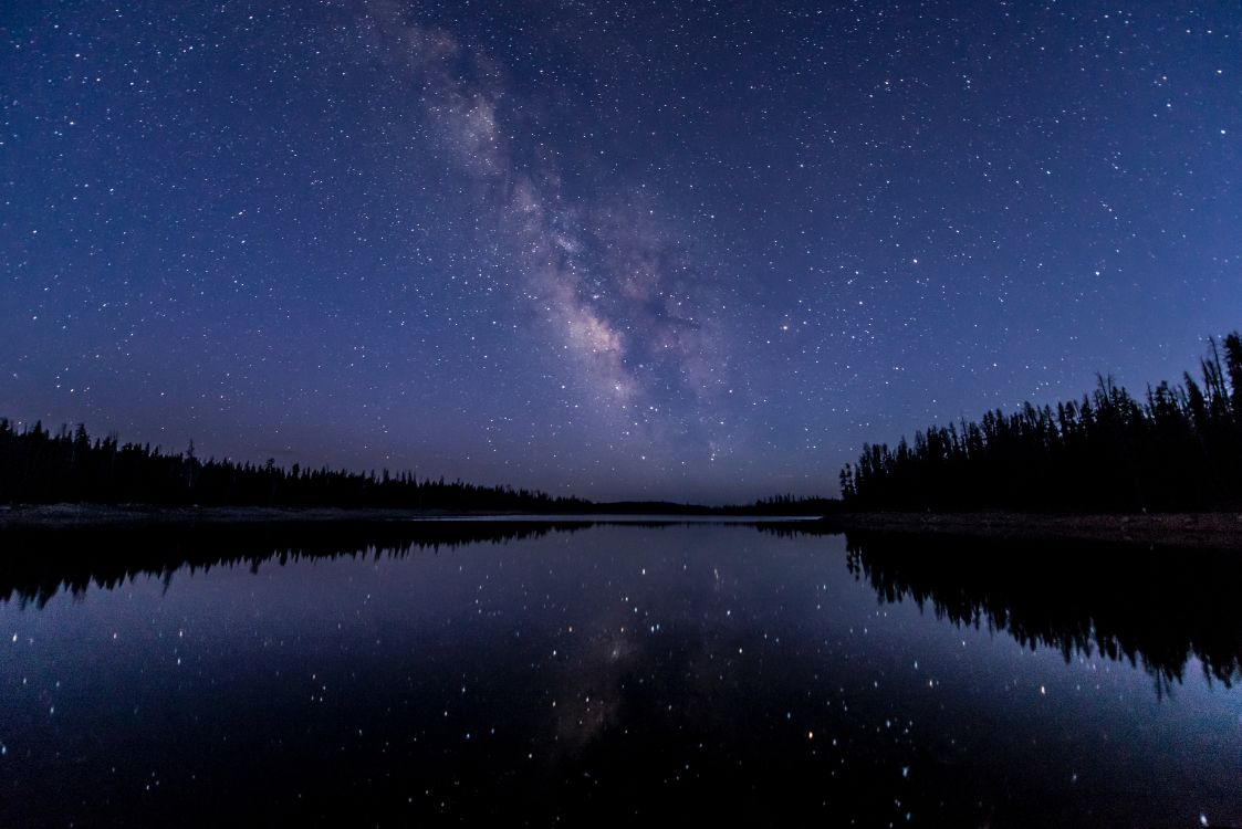 Body of Water Under Blue Sky. Wallpaper in 6016x4016 Resolution